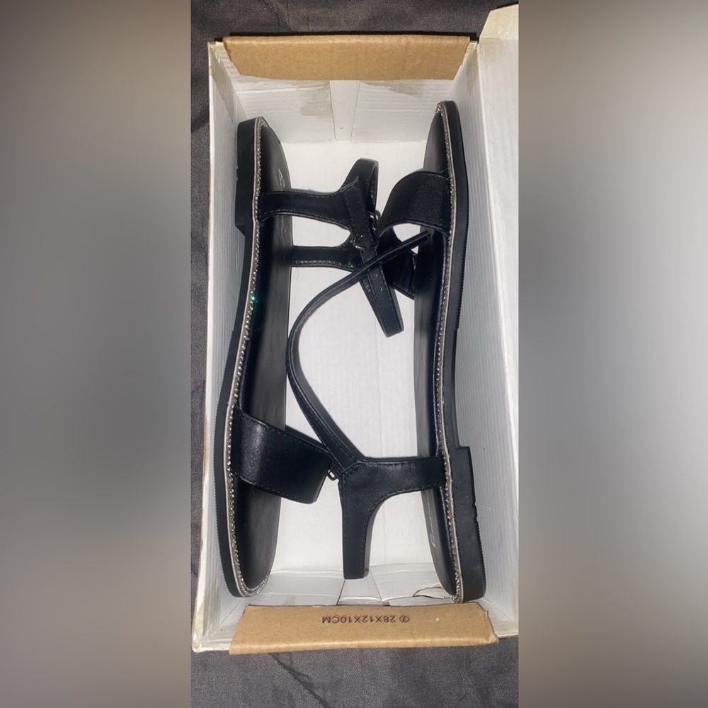 Women’s Rhinestone Sandals - Picture 2 of 4